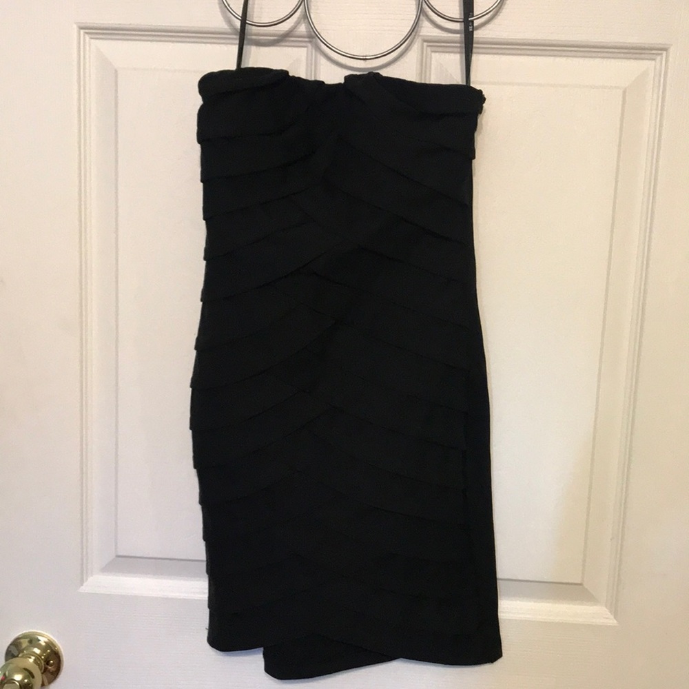 Pleated strapless black bodycon dress (Forever 21)